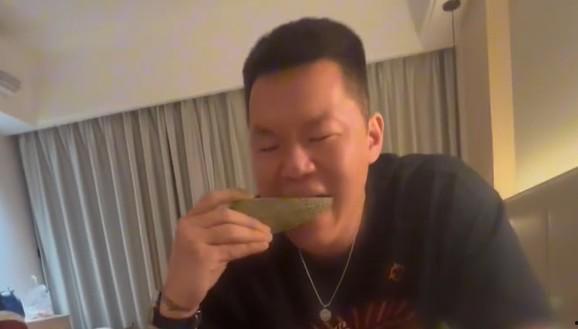 吃瓜人士的视频,一场视觉盛宴背后的故事