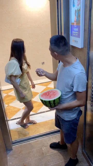 吃瓜群众恐惧视频播放全集,惊悚瞬间，揭秘网络恐慌真相