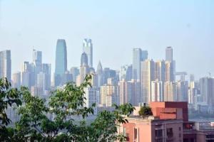 重庆南坪吃瓜事件视频,一场网络热议的街头冲突瞬间